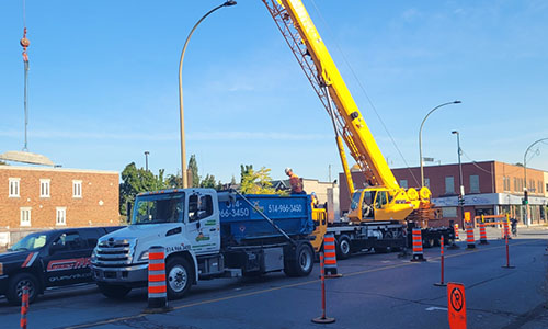 Location de conteneur construction pour entrepreneur ou chantier à Montréal, Laval, Rive-Nord, Lanaudière et Laurentides et ses environs - Conteneurs Monstres - Conteneurs Monstres