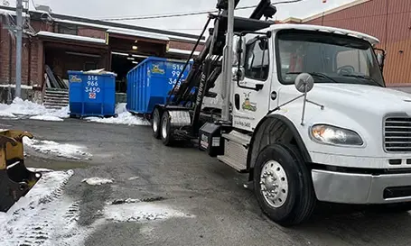 Location de conteneur pour entreprise commerciale industrielle à Montréal, Laval, Rive-Nord, Lanaudière et Laurentides et ses environs - Conteneurs Monstres - Conteneurs Monstres
